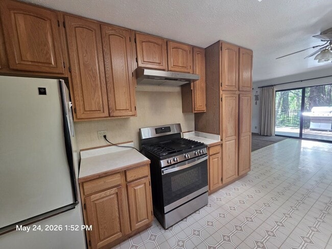 Photo - 1335 W Scenic Dr