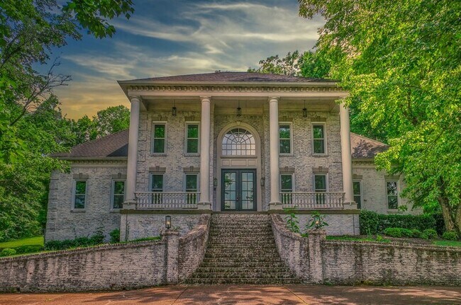 Photo - 5095 Heathrow Blvd