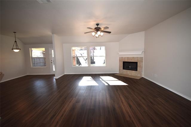 Photo - 808 Royal Oak Ln
