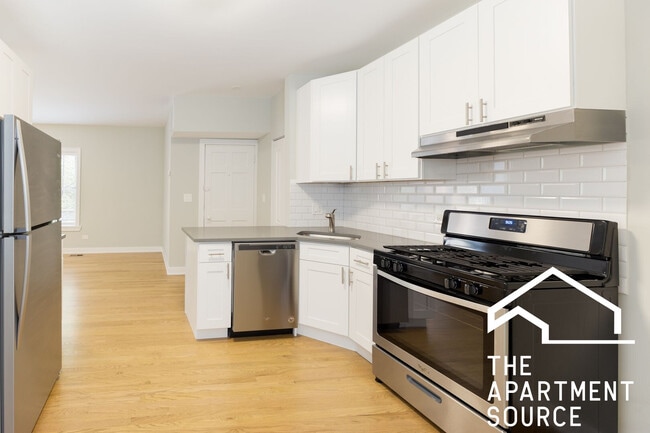 Photo - 3527 N Broadway St Unidad 1W