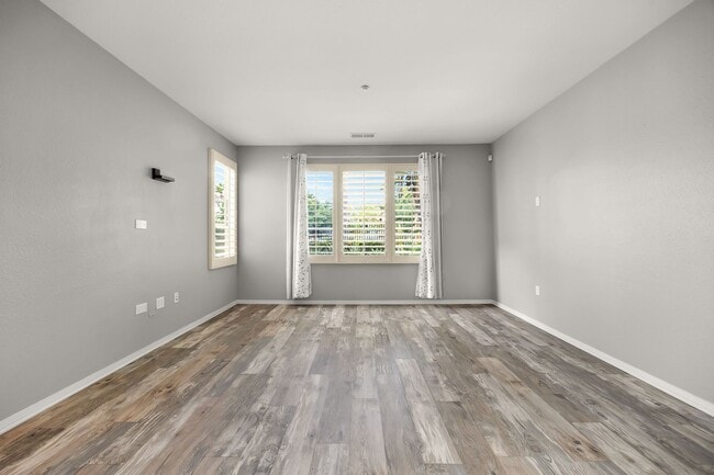2221 Capistrano Way