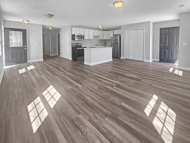 Photo - 5 Paris Creek Ct