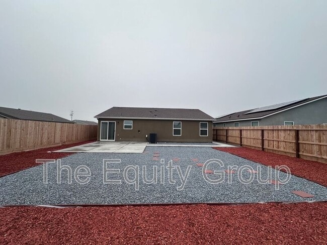 Photo - 1167 Billingsley St