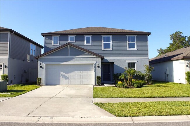 30600 Thunderbird Dr