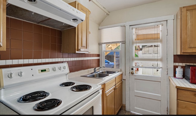 Photo - 2508 Beach Blvd S Unit A