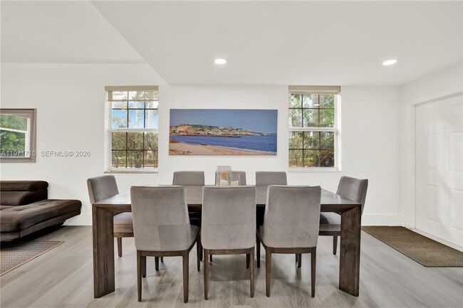 Photo - 1516 Veracruz Ln