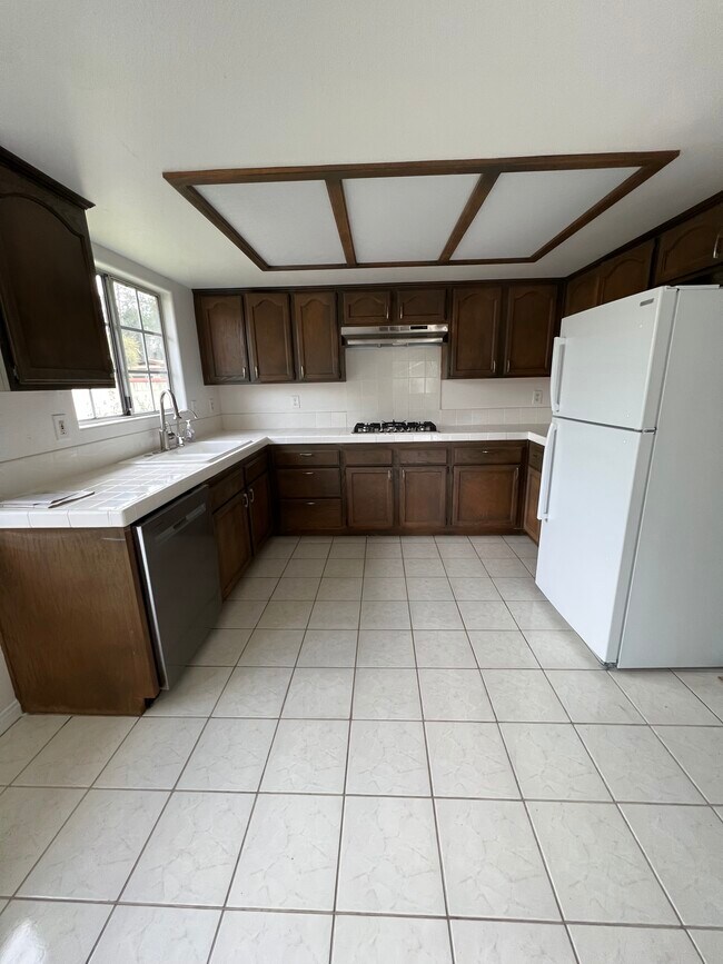 Photo - 6030 Camellia Ave