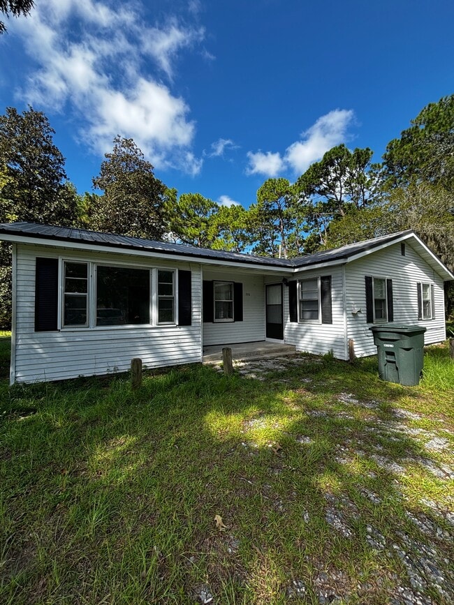 Building Photo - 773 Shuman St.