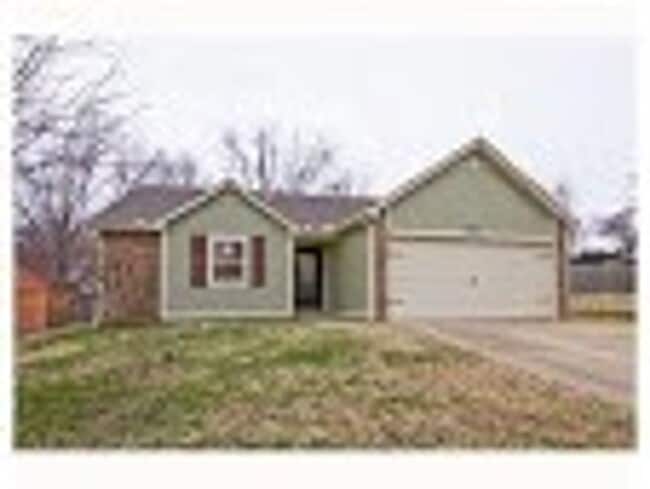 Building Photo - 1301 Spriggs Ct
