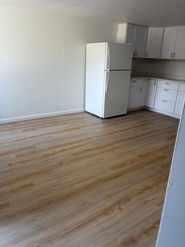 Photo - Newly Remodeled One Bedroom Apartment in Newberg