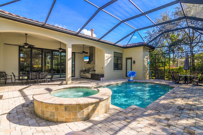 Photo - 9325 Vercelli Ct