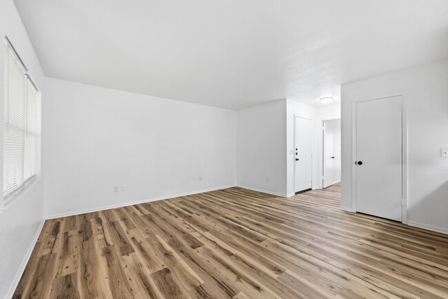 Photo - 801 W Gibson St Unit 203