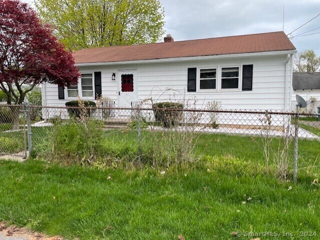 Photo - 64 Willow St