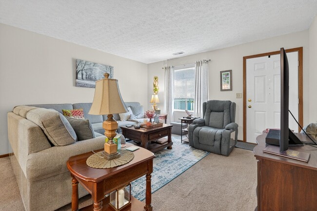 Living Room - Chartwell Apartments