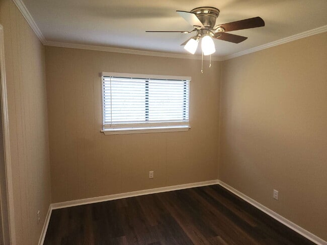 Photo - Two Bedroom Condo in Walking Distance to Hilton Head Island Beaches! Unidad J6