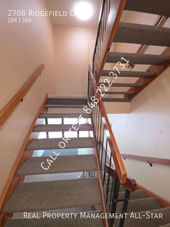 Photo - 2708 Ridgefield Ct