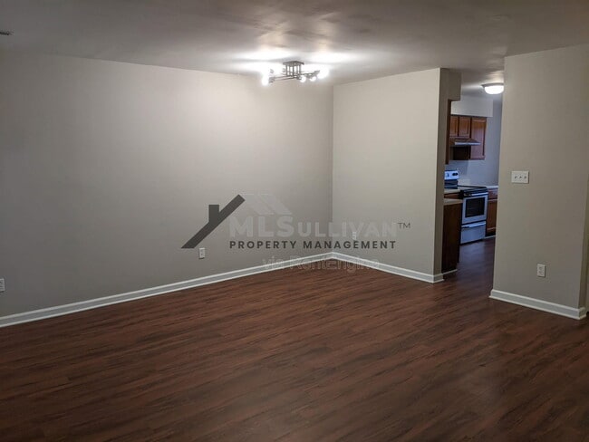 Photo - 608 Kendall Dr