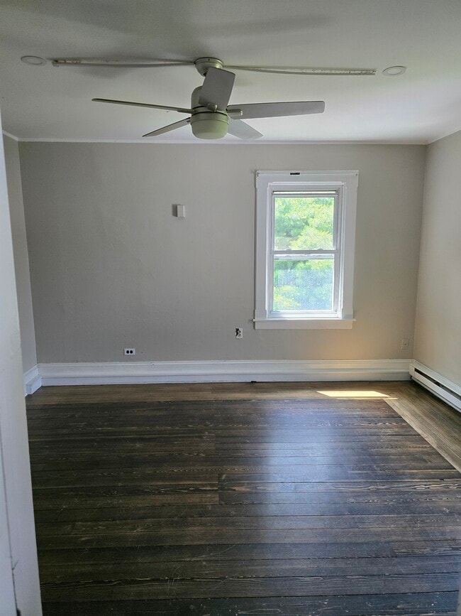 Photo - 4 Sachem Ter Unit Apartment 3