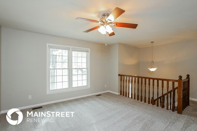 Photo - 1018 Amesbury Ave