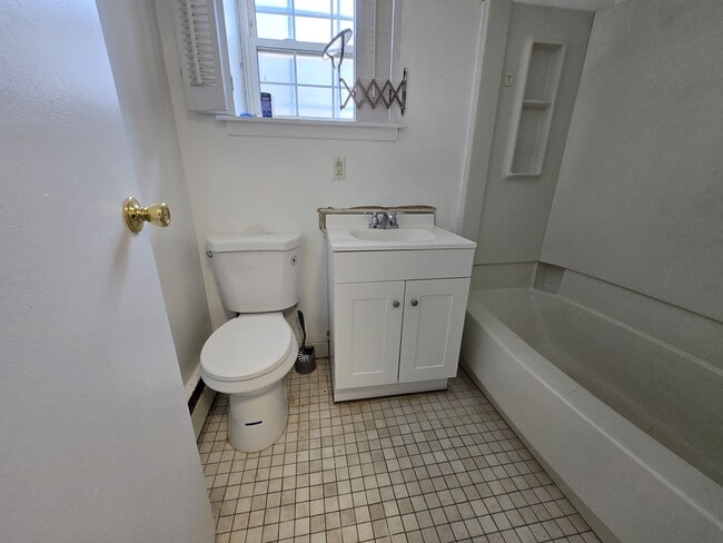 Photo - 4300 Fleming St Unit #1