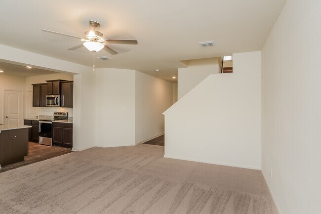 Photo - 11914 Nucio Ridge