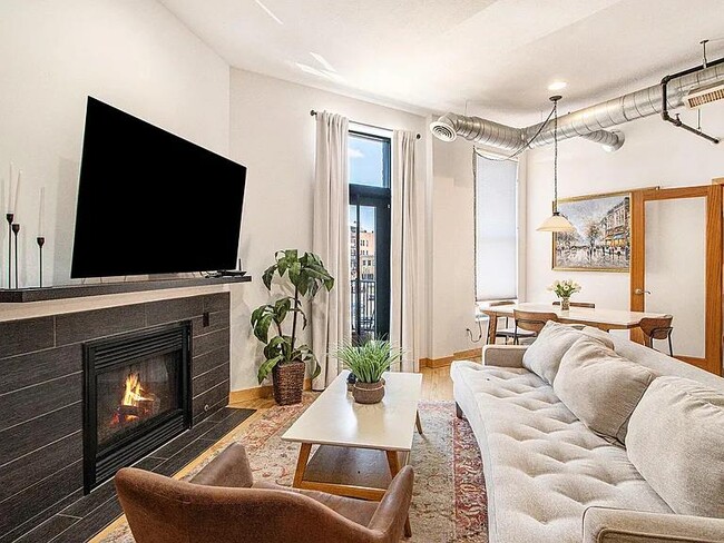 Photo - 222 N Kalamazoo Mall Unit # 290