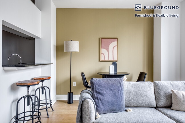 Photo - 222 E 34th St Unit FL22-ID999