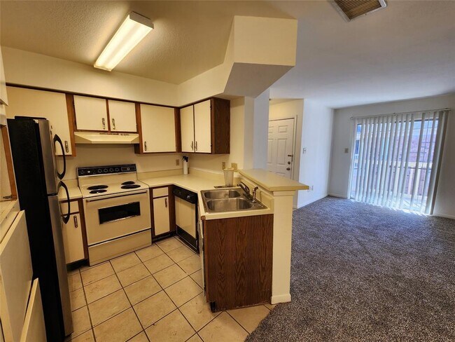 Photo - 2626 Holly Hall St Unit 408