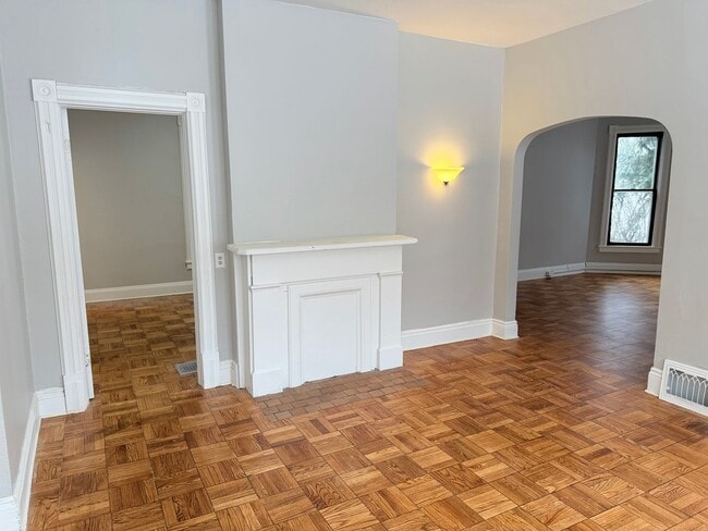 Photo - 920 S Jackson St Unit 3