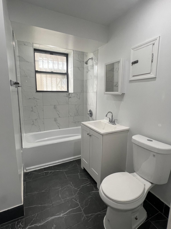 Photo - 157 S Harrison St Unidad B1