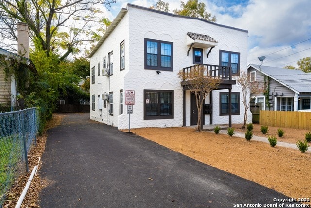 Building Photo - 614 Fulton Ave