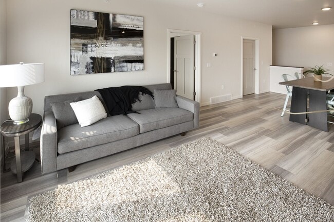 Photo - Howard Lofts