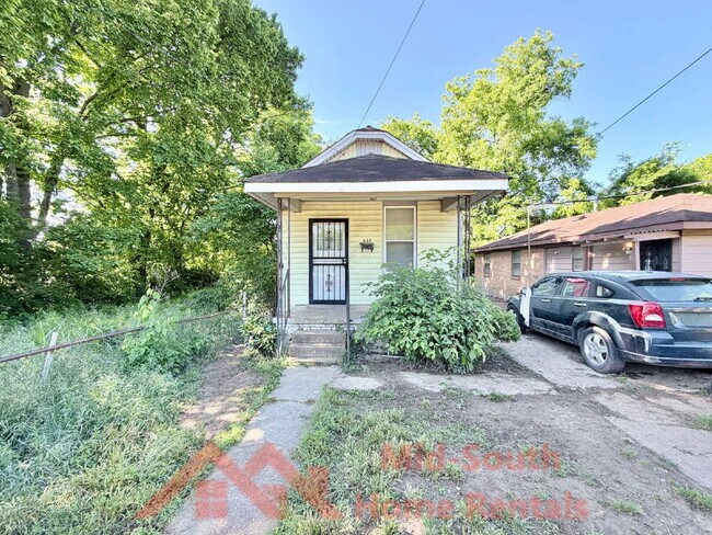 Photo - 331 W Dison Ave