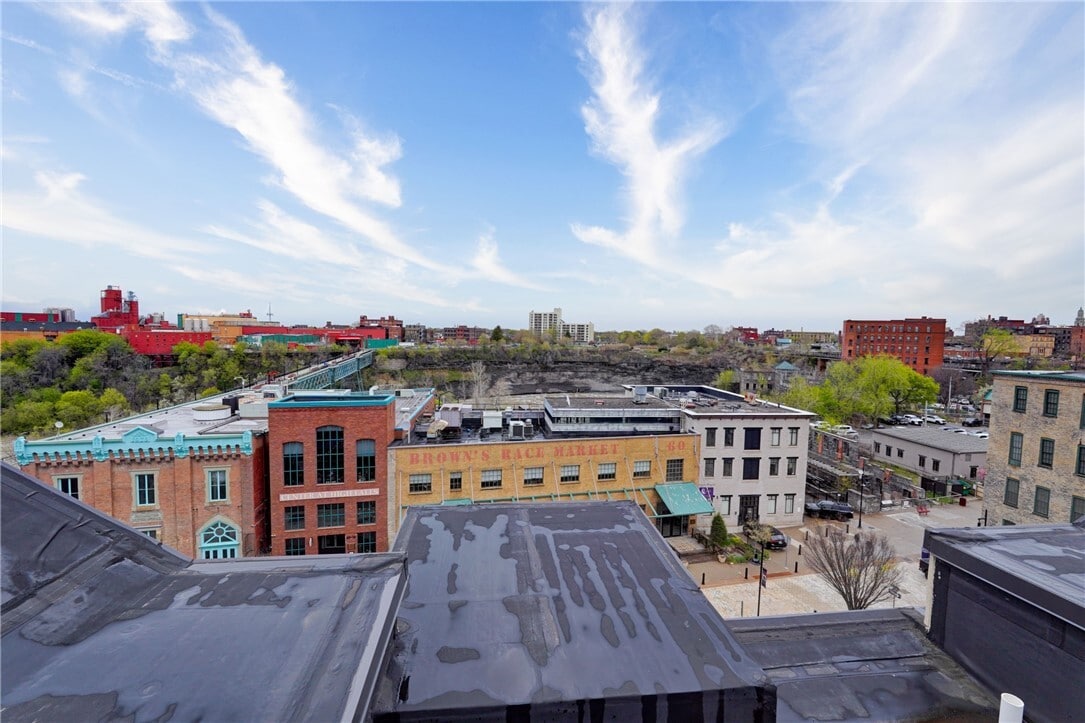 Photo - 224 Mill St