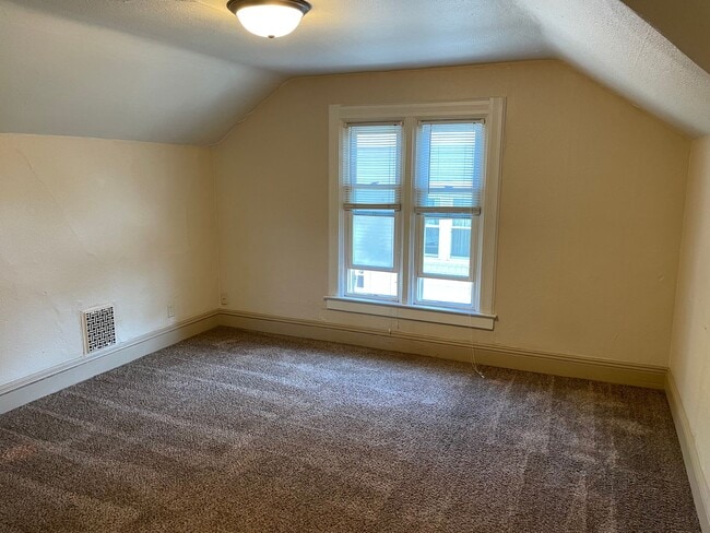Photo - 650 Franklin St Unit Franklin, 650A