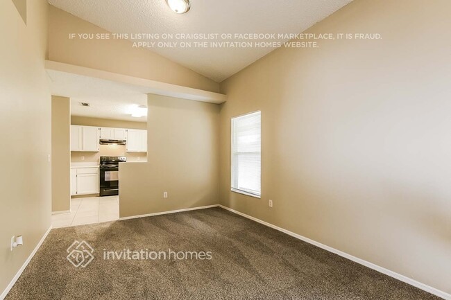 435 Country Wood Cir