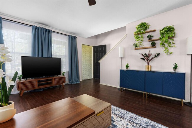 Photo - 7906 Briarton Dr