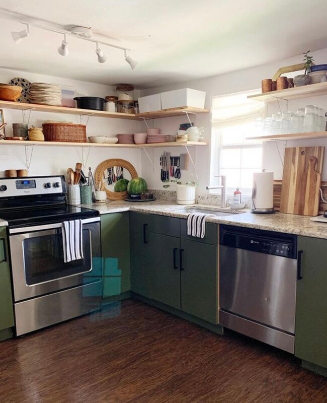 Building Photo - 3112 Elizabeth St Unit C