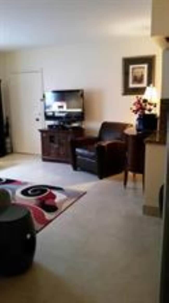 Photo - 2261 NE 67th St Unidad 1811