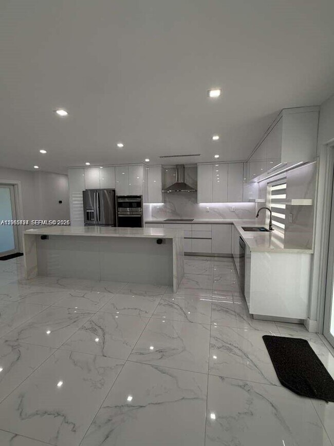 Photo - 19020 SW 91st Ave