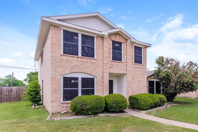 Photo - 2966 Marquis Ln