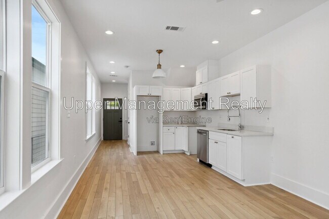 2727 Third Street