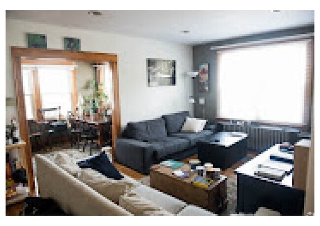 Building Photo - 27 South Crescent Circuit Unit A Rental