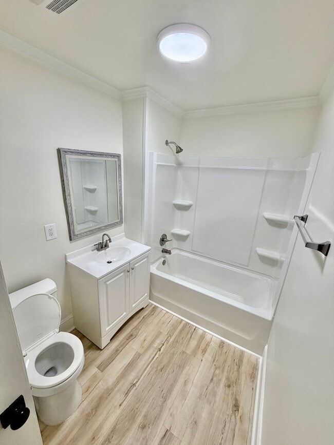 Photo - Bungalow in Desirable Rosewood area