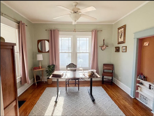 Photo - The West Jefferson — Furnished comfort in ...