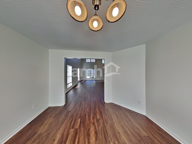 Photo - 13 Stoney Bluff Way