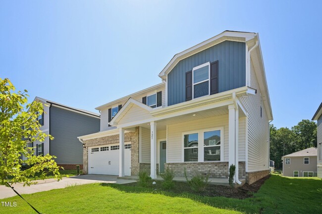 Photo - 721 Deschutes Dr