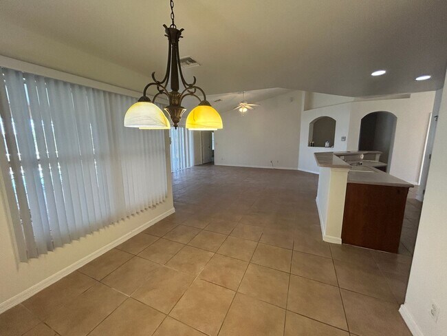 3/2  Pool home