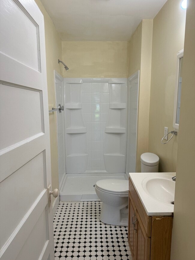 Photo - 44 Dover St Unit 2