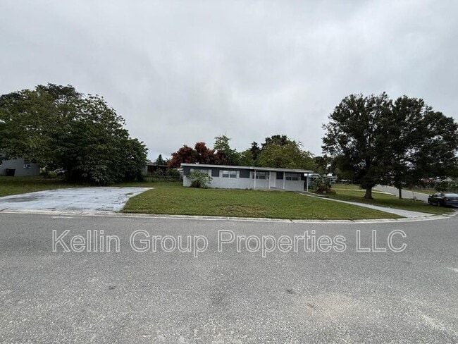 Photo - 1142 Carefree Cove Dr